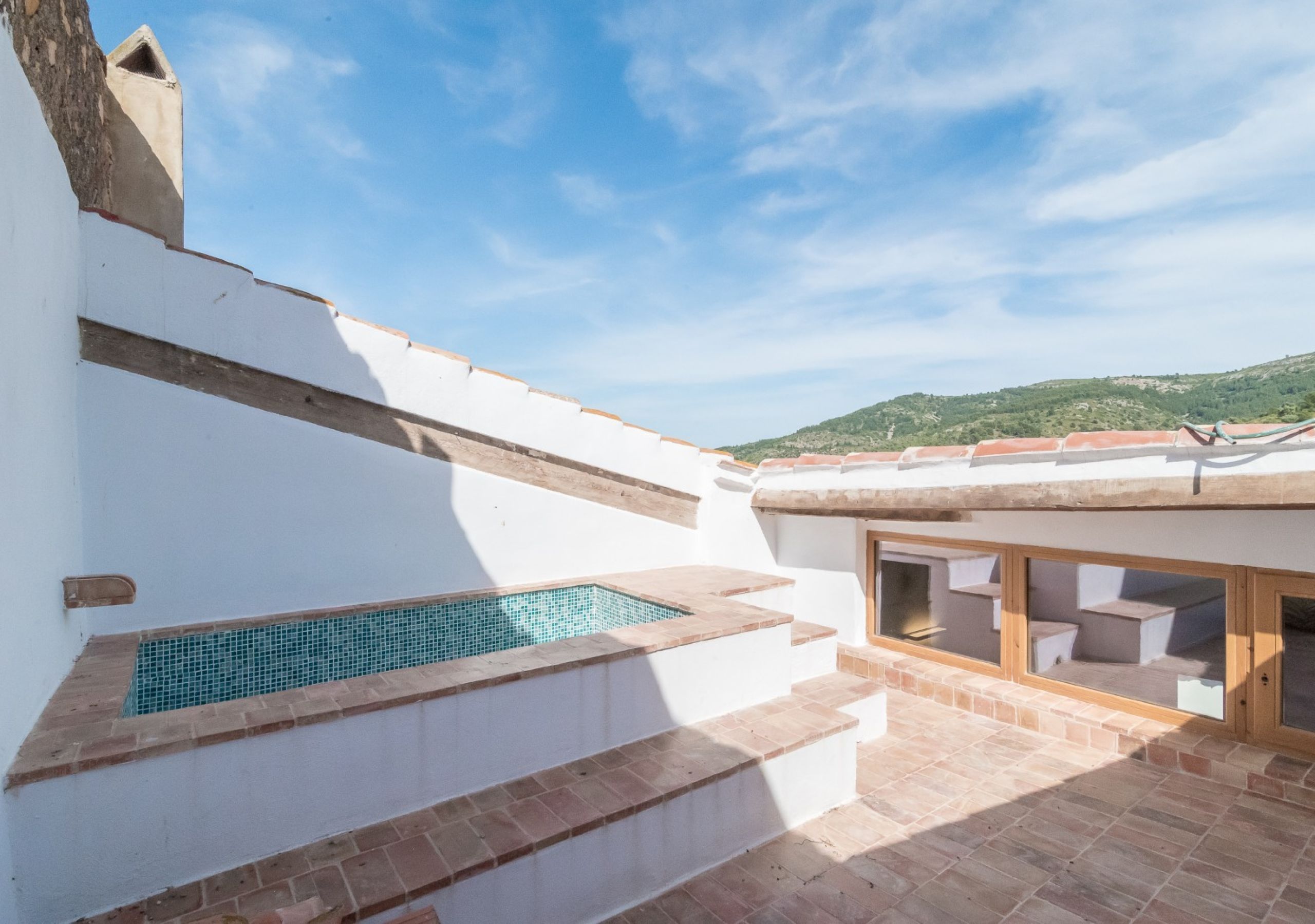 Rehabilitación para apartamentos turísticos en Vilafamés – Castellón